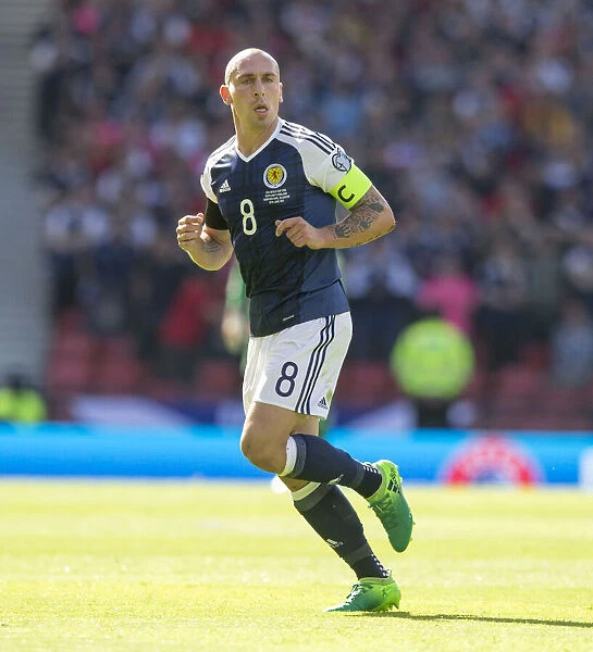 Scott Brown Leads Scotland Charge Against England at Hampden, Glasgow (10 / 06 / 17)