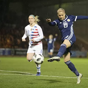 Scotland Women's Late Comeback Bid Thwarted by USA: Lana Clelland Misses Decisive Equalizer
